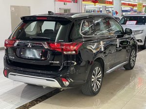 2021 <span class=keywords><strong>Mitsubishi</strong></span> <span class=keywords><strong>Outlander</strong></span> 2.4L AWD LEFT Premium SUV de 5 plazas con asientos de tela Luz automática Gasolina/Eléctrica/Opciones de combustible - Product Image 3