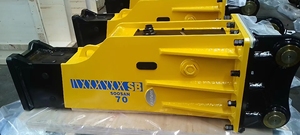 Martillo hidráulico silencioso Soosan SB70 con motor de nueva condición tipo caja silenciosa y motor como componentes principales - Product Image 4