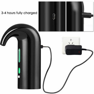 Aeratore Elettrico Portatile per Vino Ricaricabile USB con Un Solo Pulsante, Pompa Dosatrice con Ricarica Type-C, Accessori da Bar, Capacità 500-1000ml - Product Image 3