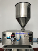 Machine semi-automatique de bureau pour l'injection de crème, sauce, confiture, chocolat dans les pâtisseries, cupcakes, choux et snacks
