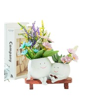 Pot de fleurs en résine avec visage souriant et base en forme de banc - Adorable pot à succulentes pour la décoration intérieure, le bureau, le jardin et comme cadeau