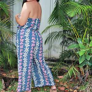 Combinaison sans bretelles à imprimé hawaïen personnalisée par le fabricant, cintrée à la taille, luxueuse et confortable, en rayonne. - Product Image 6