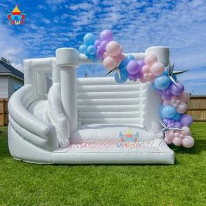 Vente en gros en stock WINWAYTOYS Château gonflable pour enfants Macaron Bleu 4x4m en PVC avec toboggan et piscine à balles avec souffleur pour fête - Product Image 4