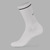 Calcetines populares para correr personalizados con colores Calcetines de ciclismo con logotipo personalizado Calcetín de equipo de calidad de nailon