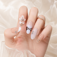 Faux ongles press-on amande rose nude et blanc, faits main, avec fleurs 3D, perles et strass, style French Manucure, personnalisables avec LOGO, vente en gros