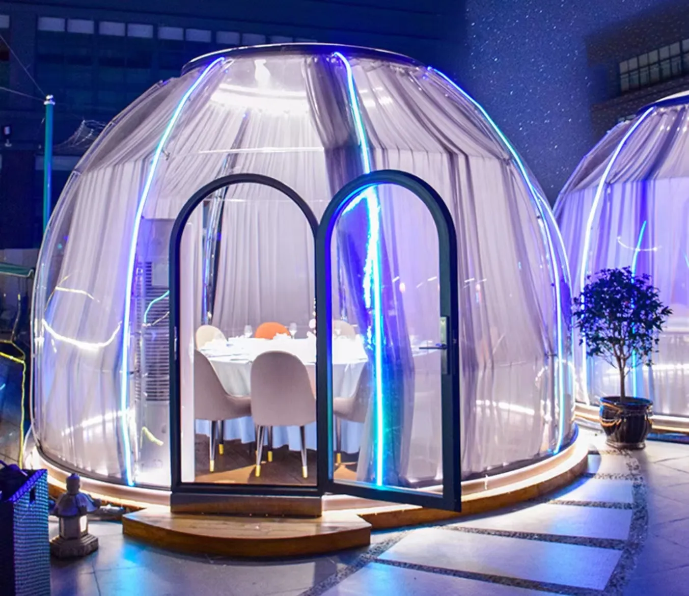 Einfache Installation Starry Sky Cabin House PC Home Dome Transparentes Bubble Dome Zelt für Speisesaal/Cafe/ Resorts/Villen/Campi
