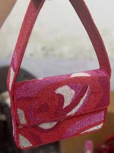 Sac à main à bandoulière avec broderie perlée de qualité supérieure fabriqué avec des perles de rocaille et fabriqué à la main pour fournir élégant - Product Image 5