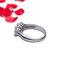 POLIVA 925 vente en gros d'argent Sterling CZ pierre anneaux de mariage trois pierres conception de mariage solide en argent Sterling bague en diamant