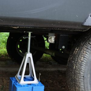 Stabilisateur de cric de voiture en aluminium 278,4 mm, levage manuel, utilisation extérieure pour camping-car - Product Image 1