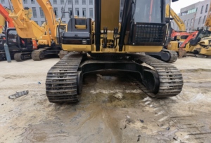 รถขุดไฮดรอลิกตีนตะขาบ Caterpillar 325D ขนาด 25 ตัน เครื่องจักรก่อสร้าง นำเข้าจากญี่ปุ่นแท้ รุ่น CAT 325D กำลังลดราคา - Product Image 6