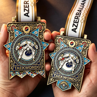 Medalla de Premio Personalizada para Torneo de Taekwondo, Venta al por Mayor de Fábrica, Medalla de Artes Marciales de Aleación de Zinc Dorada Brillante con Diseño Hueco y Cinta