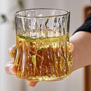 Mug à café latte côtelé résistant à la chaleur, <span class=keywords><strong>en</strong></span> <span class=keywords><strong>verre</strong></span> borosilicate transparent de haute qualité, design 'Party Tree Stump', pour jus, lait et thé - Product Image 6