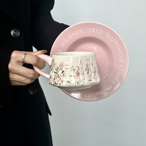 Juego de taza y plato de café con diseño de flor de lirio pintada a mano, regalo para el té de la tarde, recuerdos para <span class=keywords><strong>cumpleaños</strong></span> de niñas y damas de honor. - Product Image 6
