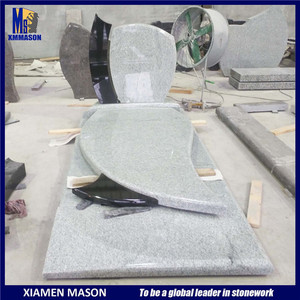 Pierre à bascule pour femme, en granit, perle bleue, polissage élevé, avec statue de femme - Product Image 5