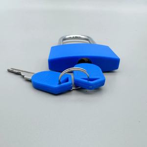 Cadenas en laiton étanche de bonne qualité 40 mm avec anse longue et cadenas en plastique coloré - Product Image 3