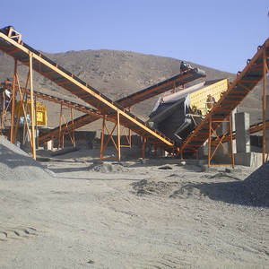 Prix de la machine de concassage de pierre de carrière de 200 tonnes - Product Image 5