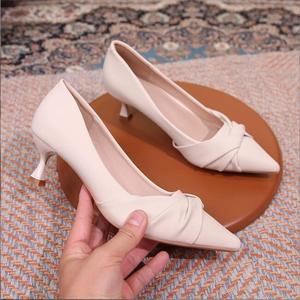 Chaussures en cuir simples pointues pour femmes chaussures de <span class=keywords><strong>mariage</strong></span> petite Stature tempérament bouche légère talons minces talons hauts doux - Product Image 2