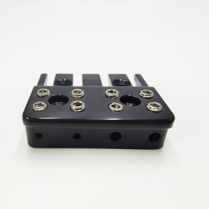 Kit de pont de basse professionnel en métal sans tête à 4 cordes avec système de verrouillage des cordes pour remplacement de basse et accessoires de guitare - Product Image 4