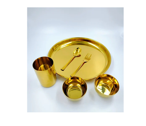 Elegante Juego de Platos Thali Reutilizables de Acero Inoxidable con Recubrimiento PVD Dorado Real, Juego de Comedor de Lujo Premium para Ocasiones Especiales y Festivas - Product Image 4