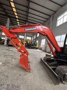Mini-excavatrice Doosan DH55/DX60 d'occasion, 5,5 tonnes, moteur Yanmar, excellent état, pour la construction et la travaux publics - Product Image 2