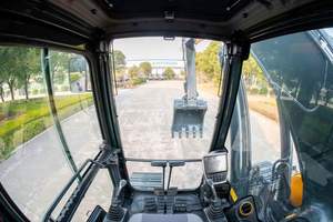 Nouvelle pelle sur chenilles HYUNDAI HX305LVS HX305VS en excellent état pour la construction - Product Image 6