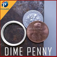 Trucs de magie avec les pièces de monnaie Dime & Penny Bang Ring