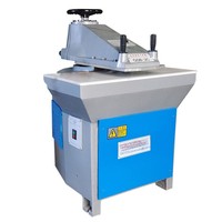 Machine de découpe manuelle à bras oscillant pour embout de chaussure; Presse hydraulique à bras oscillant de 12/20 tonnes pour la découpe de matériaux