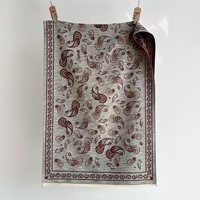 Nouveau châle long d'hiver pour homme musulman en polyester, style rétro artistique, motif cachemire, avec pompons, vente en gros