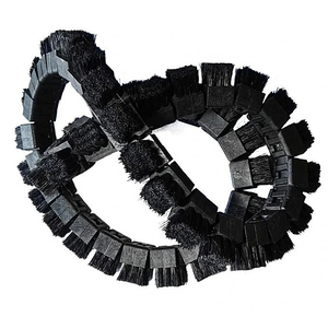 Cepillo de presión para sobrealimentación de banda transportadora |   Cepillo de Cadena Dentada para Maquinaria Textil y Transportadores - Product Image 2