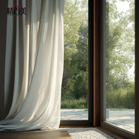 Porte d'entrée coulissante moderne et élégante en aluminium et bois, sur mesure, à ouverture facile, avec grand panneau de verre offrant une vue panoramique et un éclairage optimal.