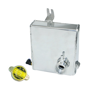 Réservoir d'expansion de liquide de refroidissement pour voiture en alliage d'aluminium, montage universel à visser YC100946-SL YC100946-BK - Product Image 3