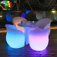 Ensemble de meubles de bar LED RGB lumineux d'extérieur au design professionnel et moderne, chaises et tables en plastique résistant aux UV, 16 couleurs, produits rotomoulés pour salon