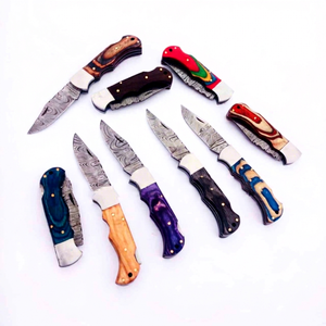 Cuchillo Plegable de Bolsillo de Acero de Damasco Forjado a Mano con Funda de Cuero, Regalo, Venta al por Mayor, Tendencia en EE. UU., Cuerno de Carnero, para Actividades al Aire Libre - Product Image 1