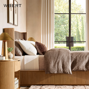 Set Camera da Letto Stile Nord Americano WBERT Rh Furniture, Letto in Legno di Quercia con Testiera Imbottita, Misure King e Queen - Product Image 6