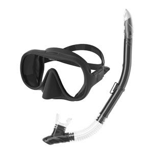 Set de Snorkel y Máscara de Buceo con Doble Ventana de Vidrio Templado Antivaho, Equipo Universal para Deportes Acuáticos - Product Image 4