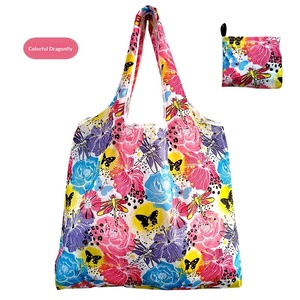 Sac de courses et cadeau pliable en polyester écologique imprimé floral 190T, livraison rapide, 46x60x8cm, vente en gros - Product Image 2