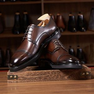 Nouvelles Chaussures Habillées Formelles pour Hommes - Oxfords Carrés à Lacets Respirants Légers avec Semelle Extérieure en Caoutchouc Antidérapant et Patchwork en Cuir Véritable - Product Image 3