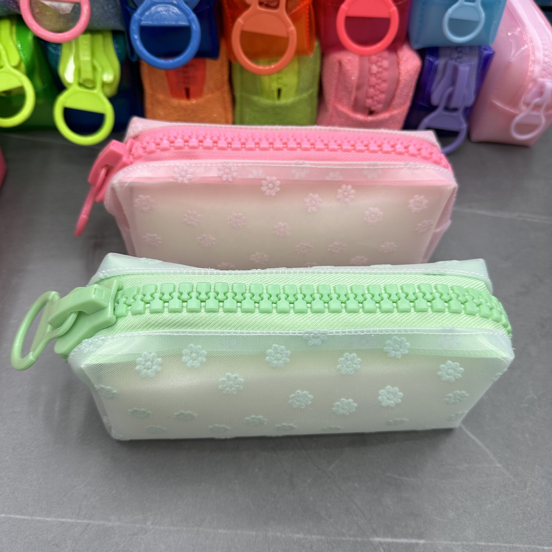 สีเขียว