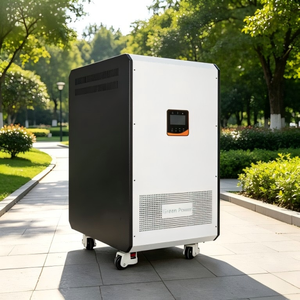 Système solaire domestique 3,5 kW + 5 kWh avec onduleur intégré, protection IP54 et BMS - Product Image 5