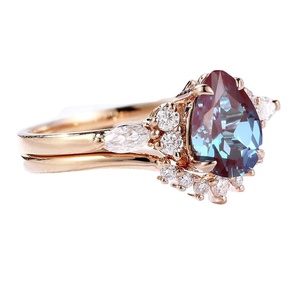 Đá Quý Tự Nhiên <span class=keywords><strong>Alexandrite</strong></span> Cho Phụ Nữ 925 Sterling Silver <span class=keywords><strong>Ring</strong></span> Lab Grown Heart Lab <span class=keywords><strong>Alexandrite</strong></span> Cho Đồ Trang Sức Đính Hôn - Product Image 1
