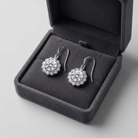 Boucles d'oreilles pendantes élégantes en zircon cubique rond, design halo floral, bijoux en acier inoxydable pour femmes