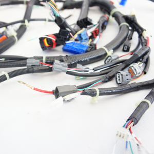 Aangepaste auto-bedradingssysteem assemblagekit motorbedrading oplossing van Chinese fabrikant voor automobieltoepassing - Product Image 1