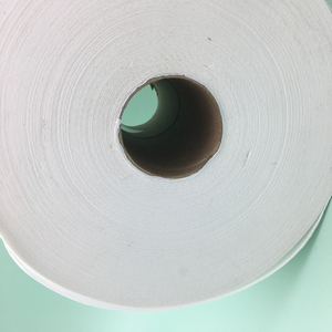 Serviette en papier enroulée à la main en pâte vierge, 34 GSM, 7,75''x800', enroulement rigide, 6 rouleaux par carton, OEM, marque privée - Product Image 4