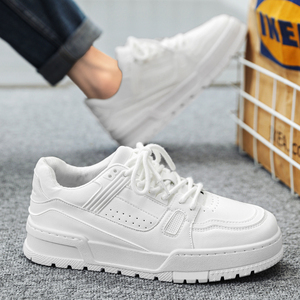 Sneakers de luxe personnalisées avec logo du fabricant, lacets, blanc et noir, modèle uni, mode homme, dessus en cuir de vache, semelle extérieure en EVA, semelle intermédiaire en MD PVC - Product Image 2