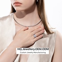 Bague en argent 925 plaqué or, élaborée avec soin, ornée d'un moissanite taille princesse de 2 carats entouré d'un halo complet, qualité supérieure