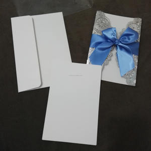 Invito di Nozze in Cartoncino Metallizzato Argento con Taglio Laser, Biglietti d'Invito con Nastro, Busta e Inserto - Product Image 4