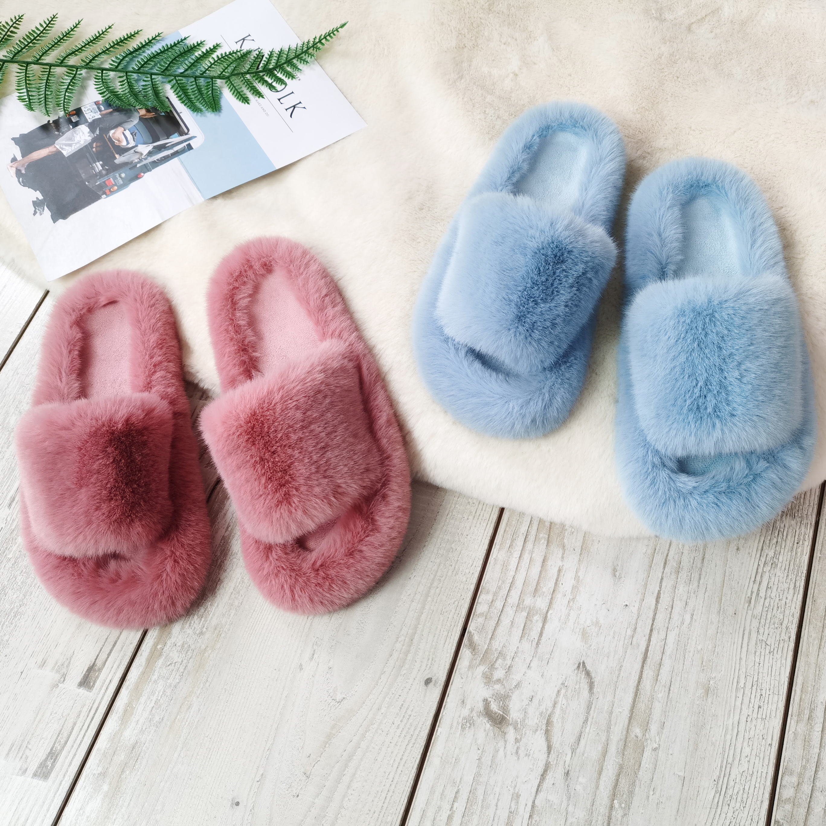 Роскошные пушистые женские меховые тапочки, оптовая продажа, женские плоские уютные пушистые тапочки, плюшевые меховые Тапочки