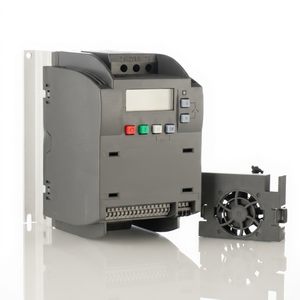 6SL3210-5BB11-2UV1 SINAMICS V20 0.12kW 200-240V อินเวอร์เตอร์ปรับความถี่ 1 เฟส RS485 USS Modbus RTU สำหรับปั๊มและพัดลม - Product Image 1