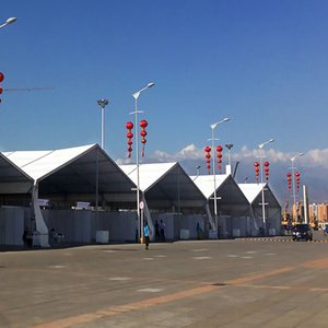 Tenda a baldacchino trasparente per eventi, matrimoni, fiere, feste, moderna, di ultima generazione, di grandi dimensioni, facile da montare, per esterni, <span class=keywords><strong>20</strong></span> x 25 <span class=keywords><strong>m</strong></span>, prodotta in Cina. - Product Image 2