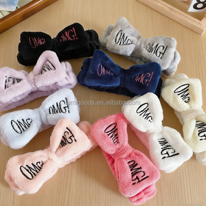 Fasce per capelli in peluche per lavaggio viso da ragazza, all'ingrosso, con <span class=keywords><strong>lettere</strong></span> OMG e fiocco, in pile corallo, per yoga e spa - Product Image 5